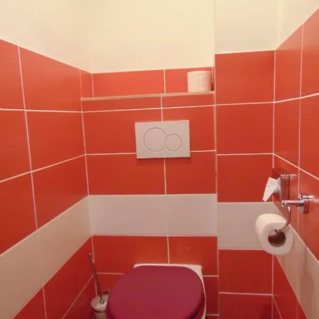 Отель Isora 3*