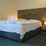 Isora Hotel