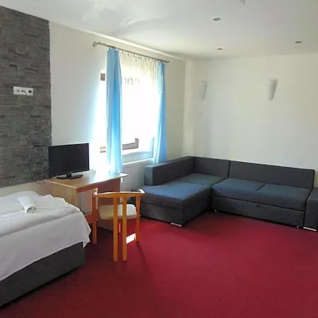 Isora 3* Ostrava