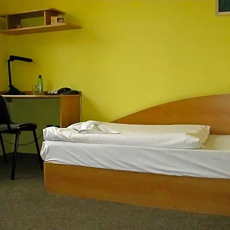 Hotel Isora 3*