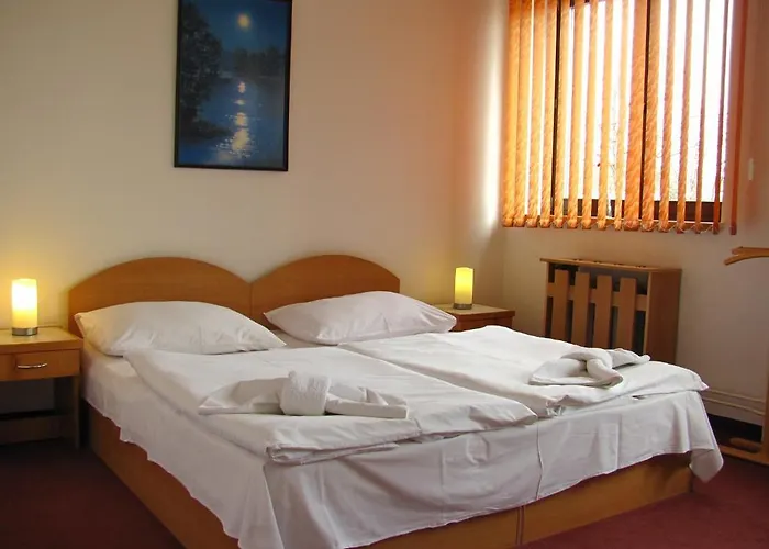 Isora Hotell 3*