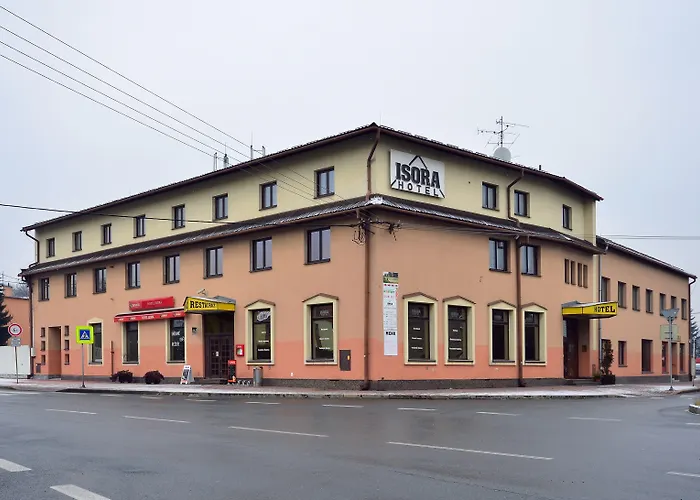 Isora 3*